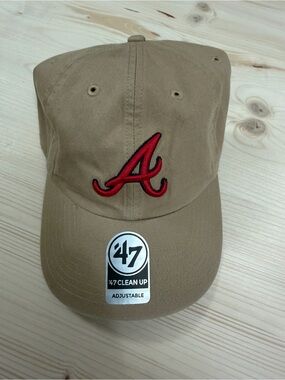 Atlanta Braves '47 Khaki Baseball Cap with Red “A” Logo